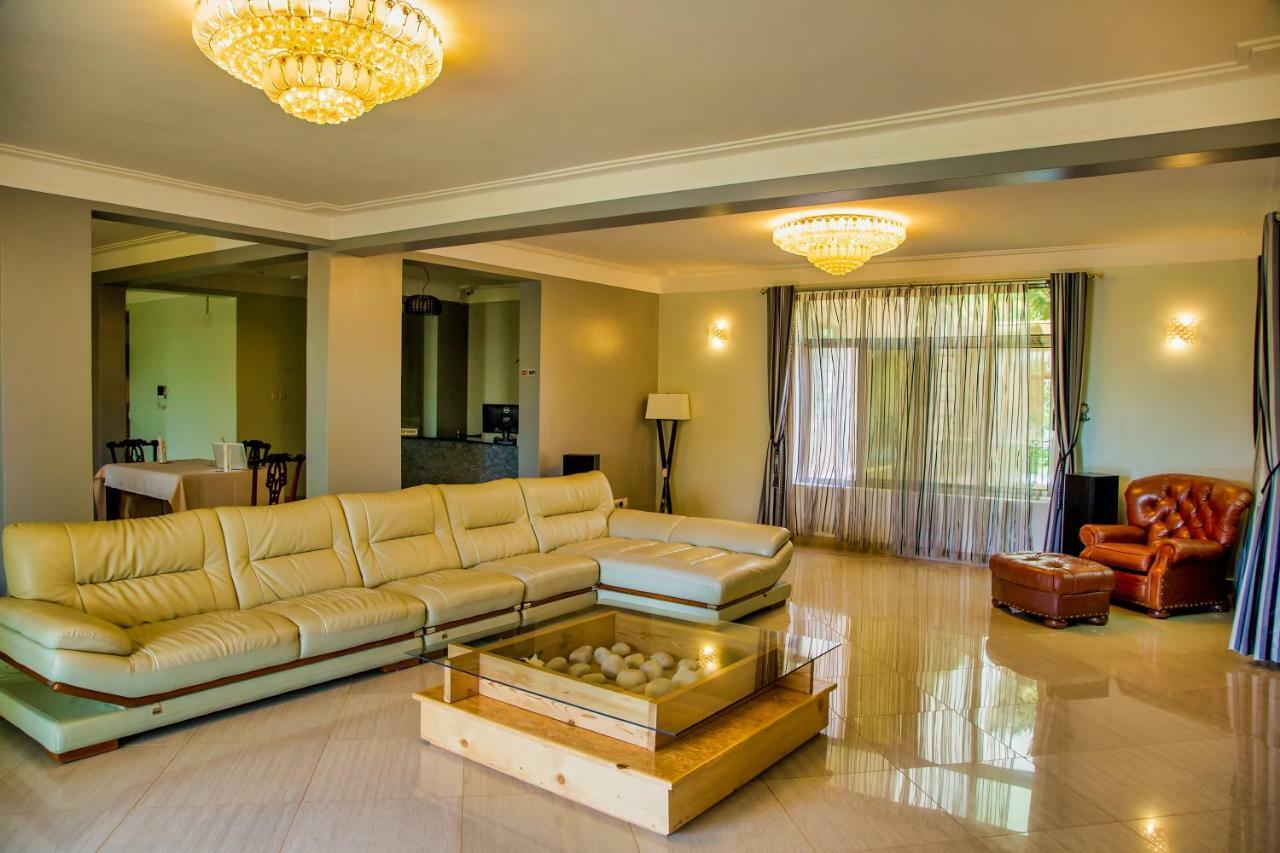 Lakepoint Villa Εντέμπε Εξωτερικό φωτογραφία