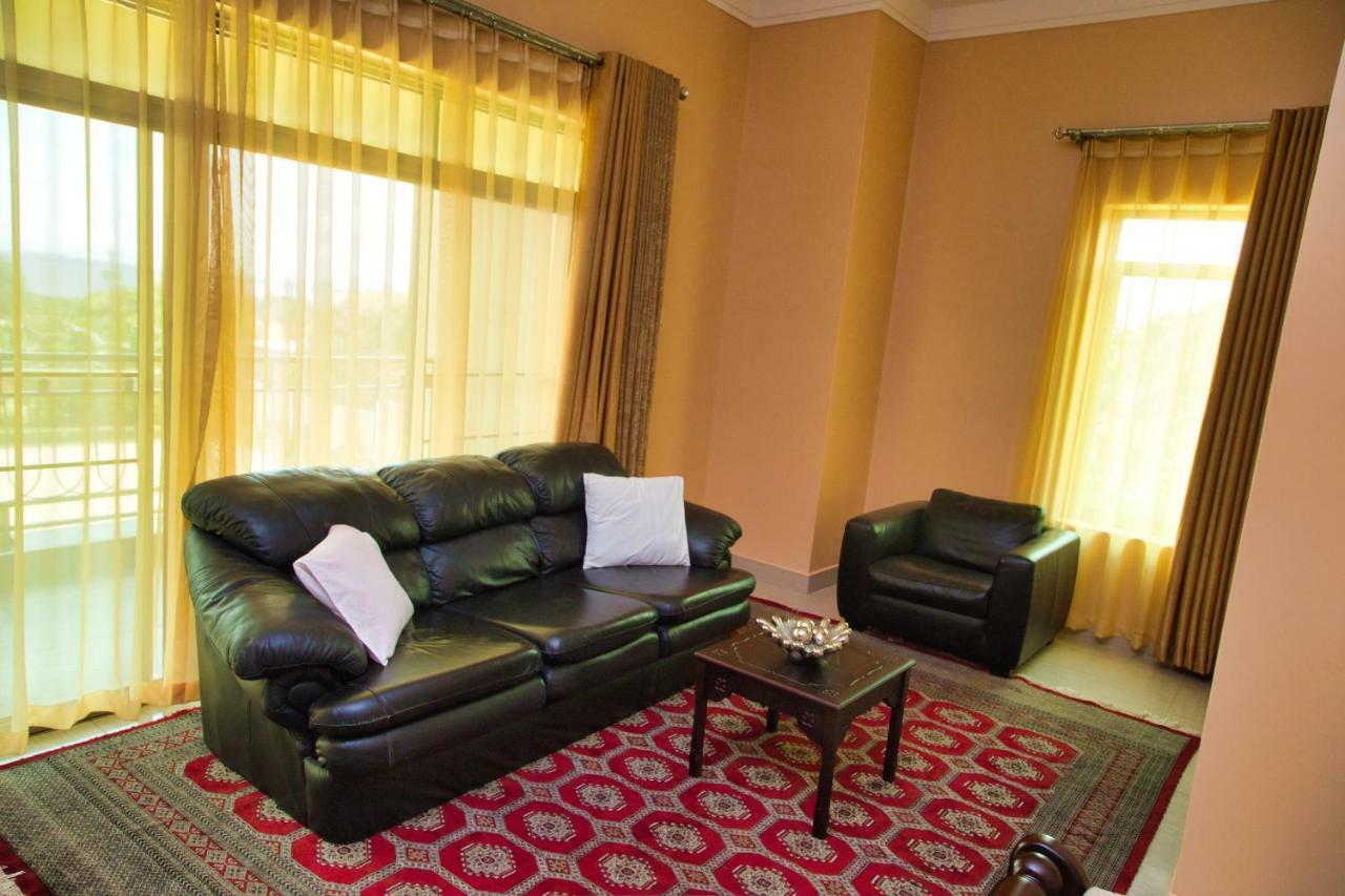 Lakepoint Villa Εντέμπε Εξωτερικό φωτογραφία